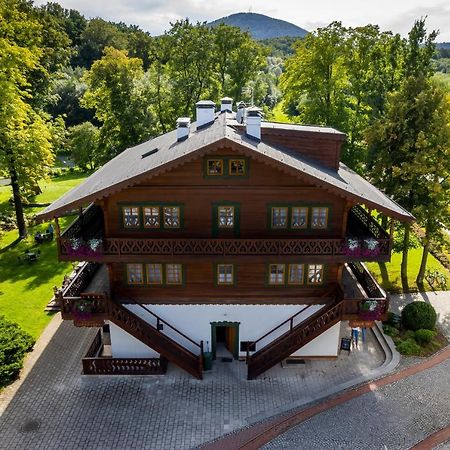 Hotel Dworzysko Szczawno-Zdroj Exterior foto